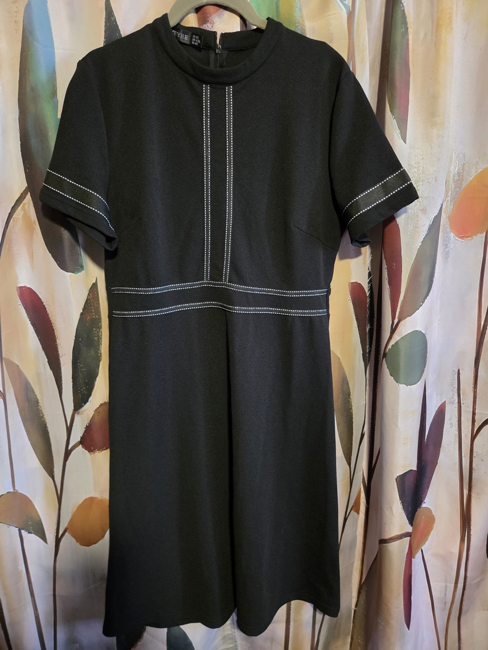 Black Short-Sleeve Midi Dress with Contrast Stitching